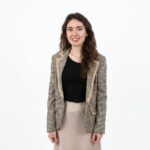 Sevgi Şen (24) | Matematik Öğretmeni - 4 Yıllık Deneyimli